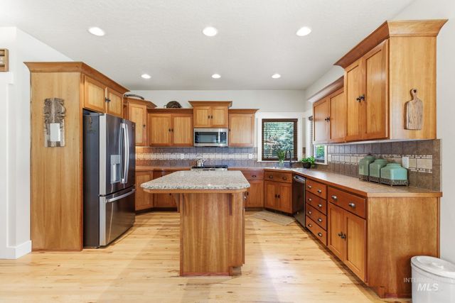 11470 S Cross Slope Pl., Nampa, ID 83686