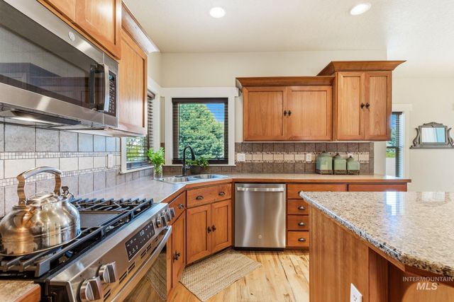 11470 S Cross Slope Pl., Nampa, ID 83686