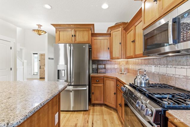 11470 S Cross Slope Pl., Nampa, ID 83686