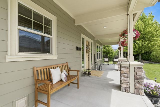 11470 S Cross Slope Pl., Nampa, ID 83686