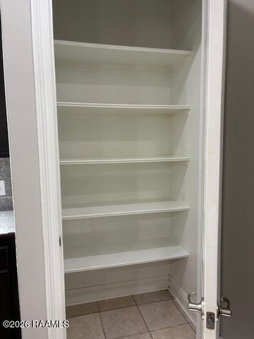 122 Stonehurst Drive, Youngsville, LA 70592