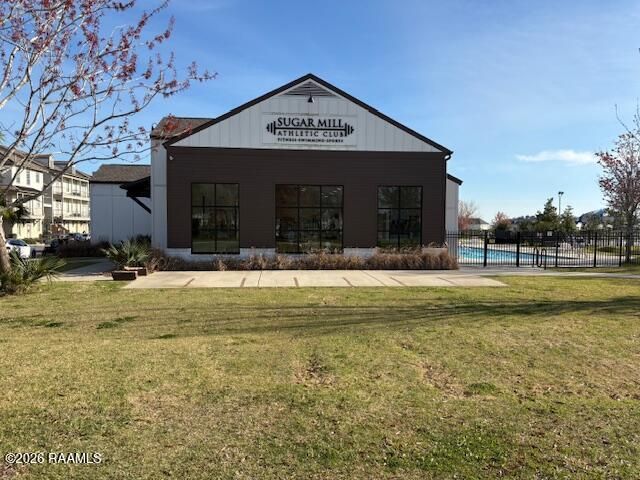 122 Stonehurst Drive, Youngsville, LA 70592