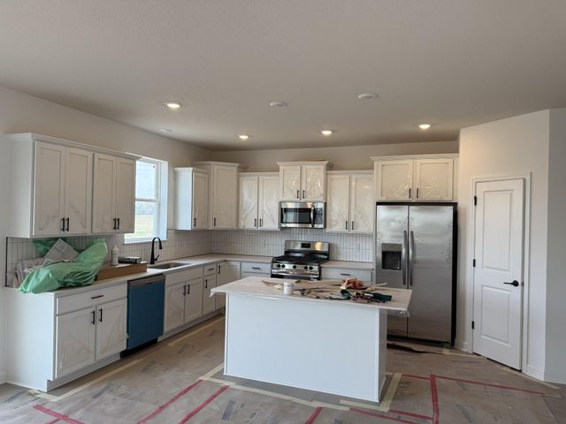 10888 Hemingway Avenue S, Cottage Grove, MN 55016