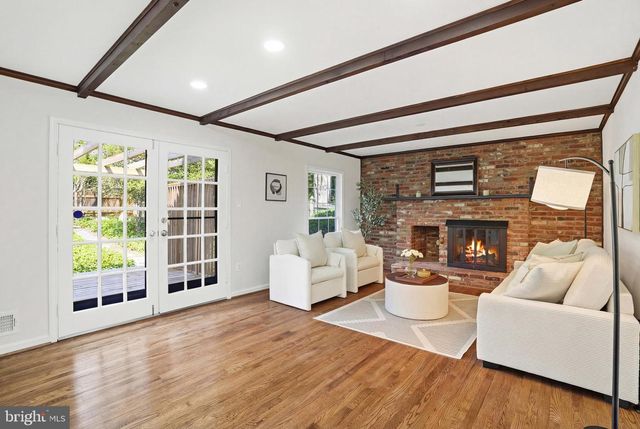 1002 KIMBERWICKE RD, Mclean, VA 22102