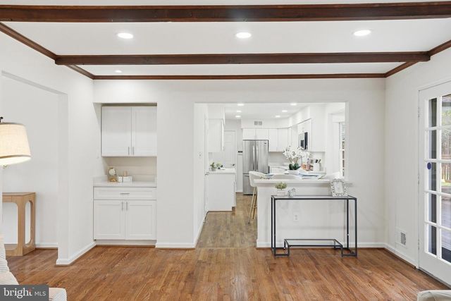 1002 KIMBERWICKE RD, Mclean, VA 22102