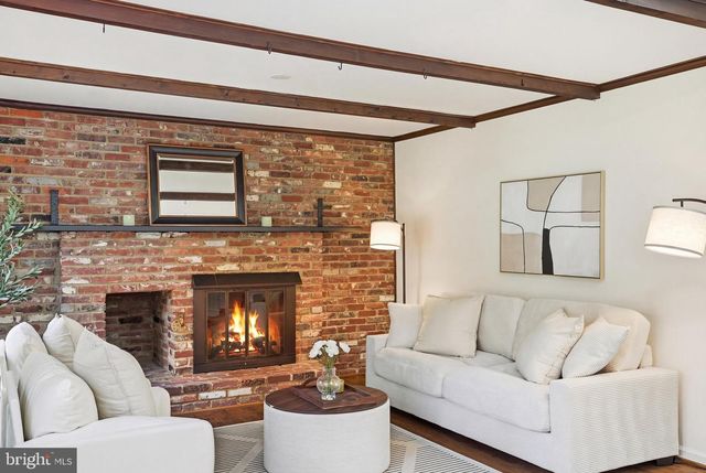 1002 KIMBERWICKE RD, Mclean, VA 22102