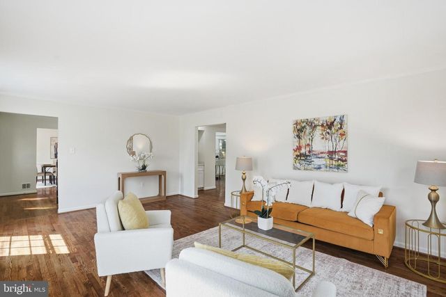 1002 KIMBERWICKE RD, Mclean, VA 22102