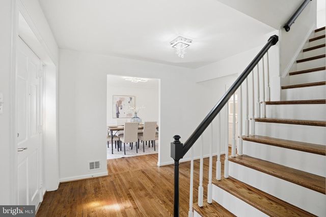 1002 KIMBERWICKE RD, Mclean, VA 22102