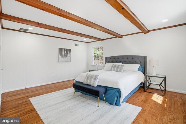 1002 KIMBERWICKE RD, Mclean, VA 22102