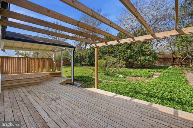 1002 KIMBERWICKE RD, Mclean, VA 22102