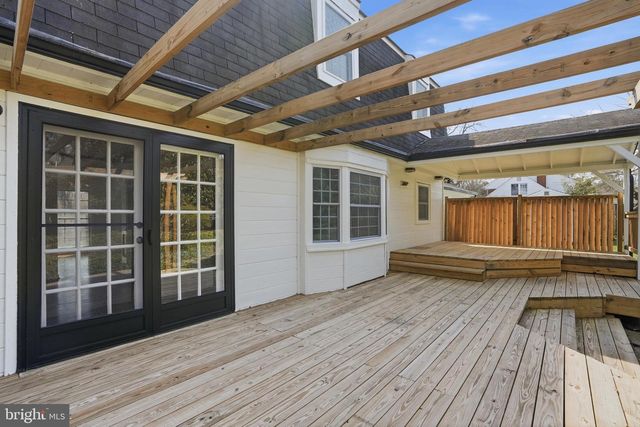 1002 KIMBERWICKE RD, Mclean, VA 22102