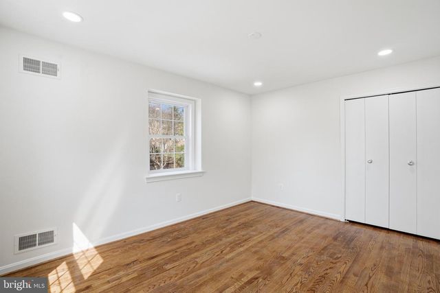 1002 KIMBERWICKE RD, Mclean, VA 22102