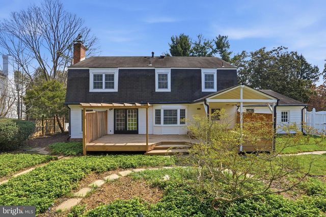 1002 KIMBERWICKE RD, Mclean, VA 22102