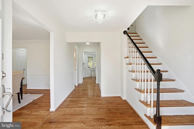 1002 KIMBERWICKE RD, Mclean, VA 22102