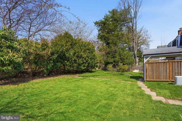 1002 KIMBERWICKE RD, Mclean, VA 22102