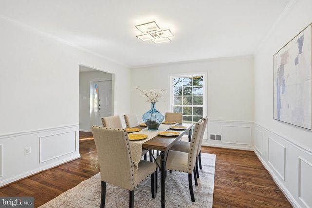 1002 KIMBERWICKE RD, Mclean, VA 22102