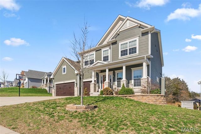 228 Carlton Point Drive, Wentzville, MO 63385