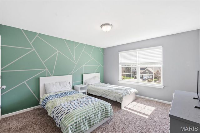 228 Carlton Point Drive, Wentzville, MO 63385