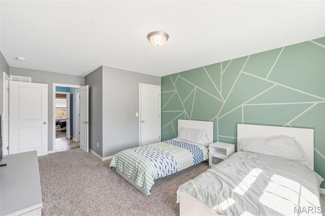 228 Carlton Point Drive, Wentzville, MO 63385