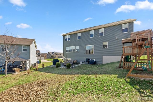 228 Carlton Point Drive, Wentzville, MO 63385