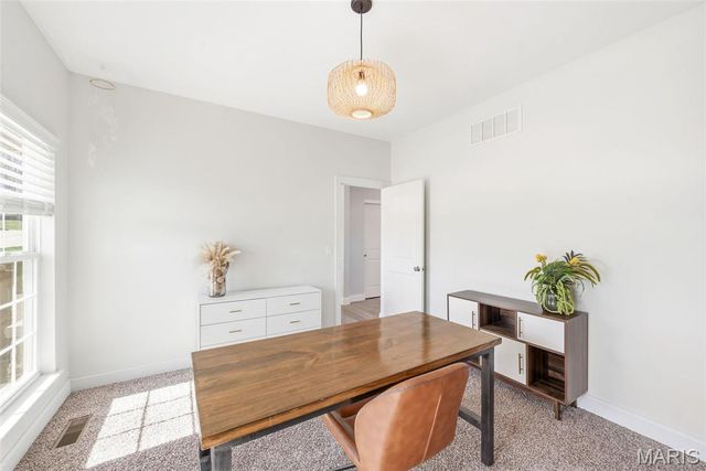 228 Carlton Point Drive, Wentzville, MO 63385