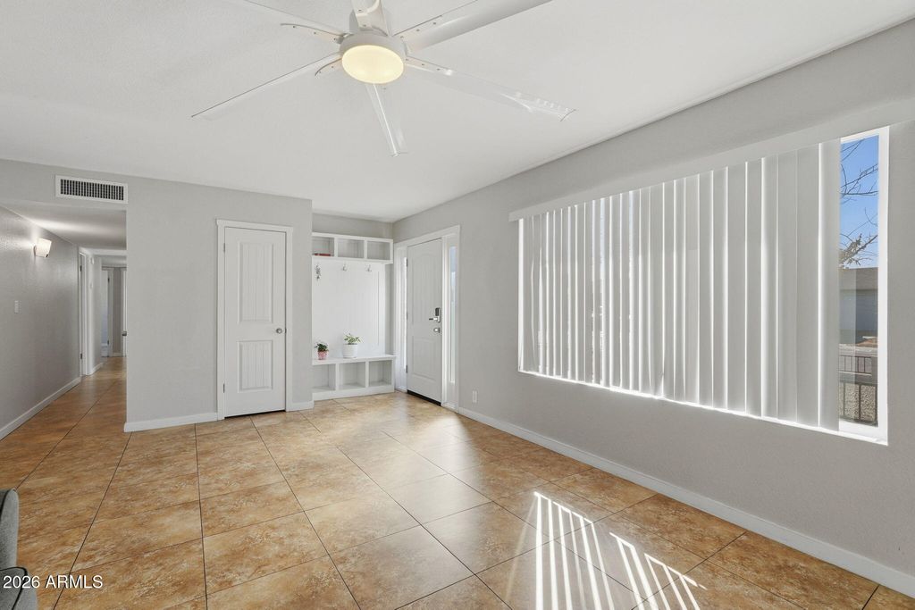 Image 2 of property listing at 18815 N 22ND Lane, Phoenix, AZ 85027