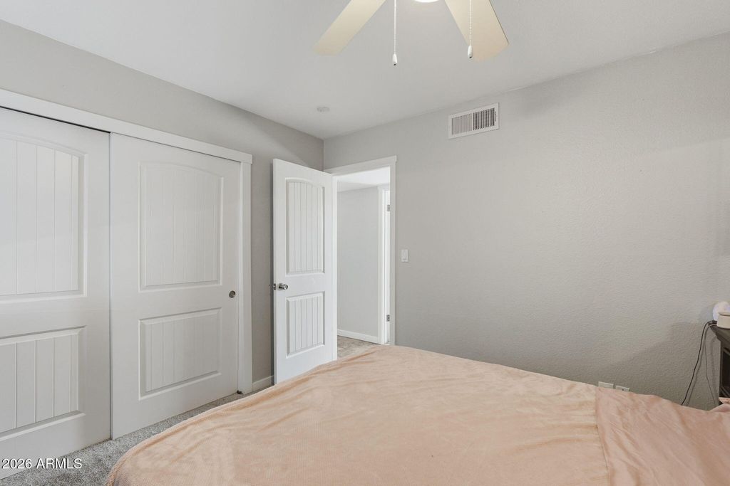 Image 20 of property listing at 18815 N 22ND Lane, Phoenix, AZ 85027