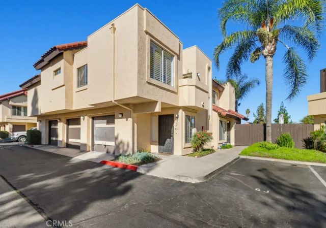 514 Jamacha Road 4J, El Cajon, CA 92019