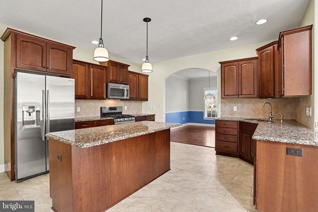 404 SORBIE LN, Mechanicsburg, PA 17050