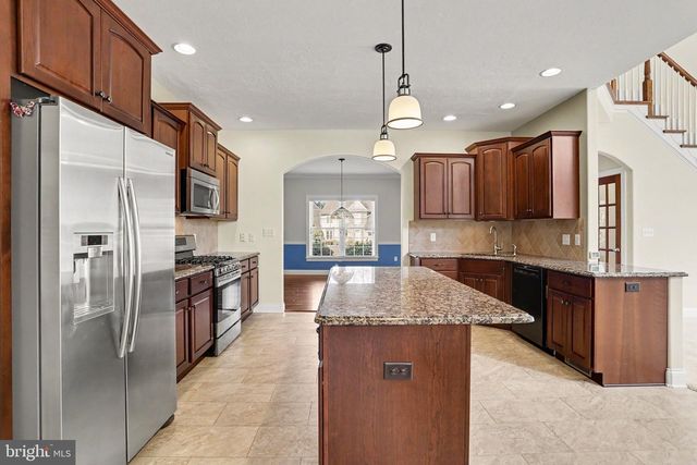 404 SORBIE LN, Mechanicsburg, PA 17050