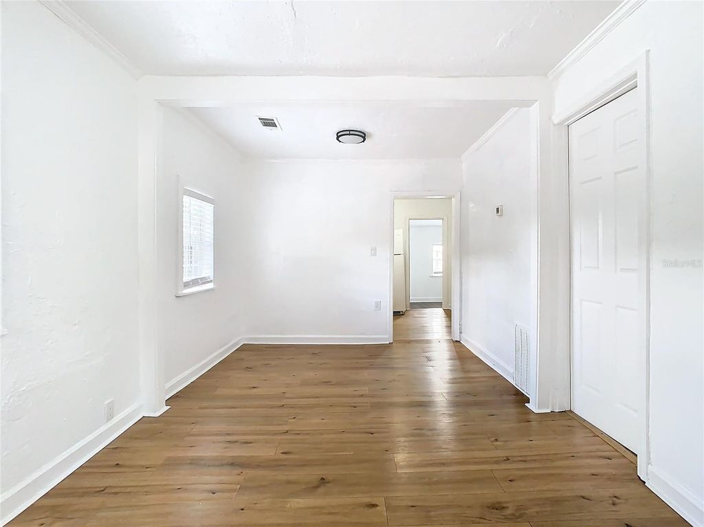 Image 13 of property listing at 914 26TH STREET, Orlando, FL 32805