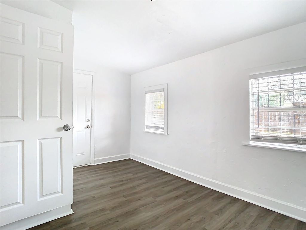 Image 19 of property listing at 914 26TH STREET, Orlando, FL 32805