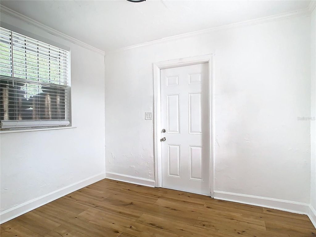 Image 27 of property listing at 914 26TH STREET, Orlando, FL 32805