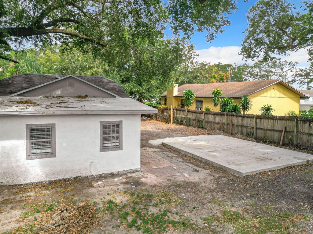 Image 34 of property listing at 914 26TH STREET, Orlando, FL 32805