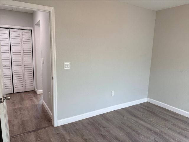 1002 E BOUGAINVILLEA AVENUE, Tampa, FL 33612
