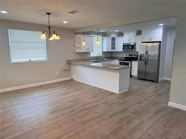 1002 E BOUGAINVILLEA AVENUE, Tampa, FL 33612