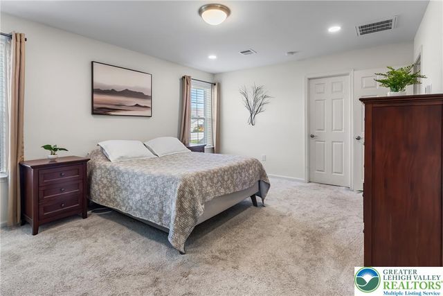 540 Chief Tatamy Street, Tatamy Boro, PA 18045