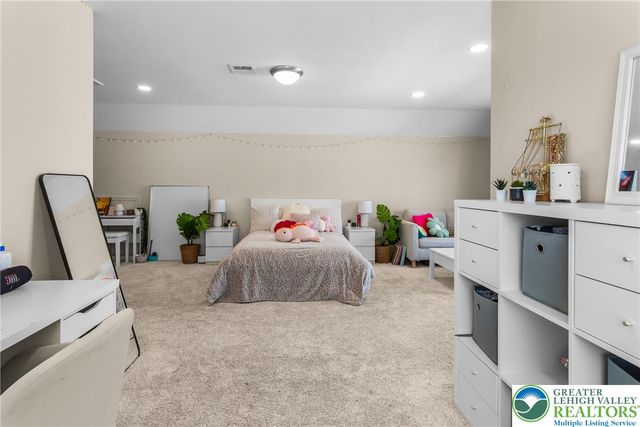 540 Chief Tatamy Street, Tatamy Boro, PA 18045