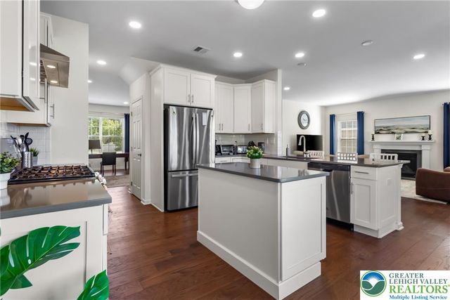 540 Chief Tatamy Street, Tatamy Boro, PA 18045