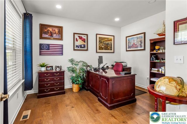 540 Chief Tatamy Street, Tatamy Boro, PA 18045