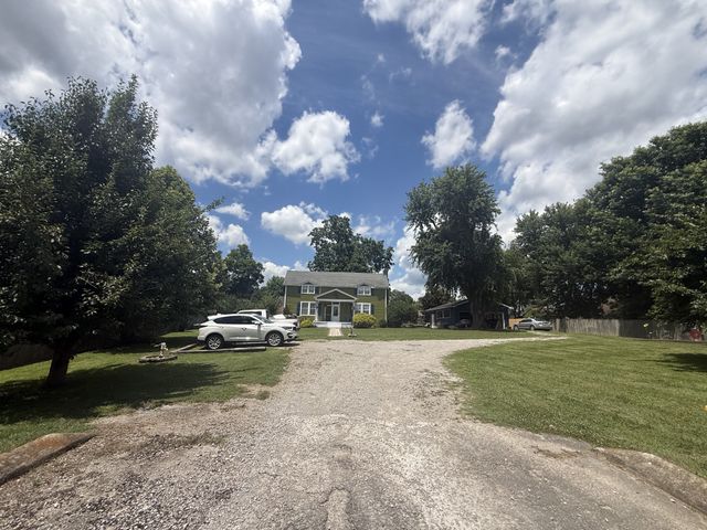2876 Duplex Rd, Spring Hill, TN 37174