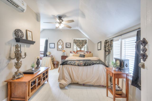 2876 Duplex Rd, Spring Hill, TN 37174