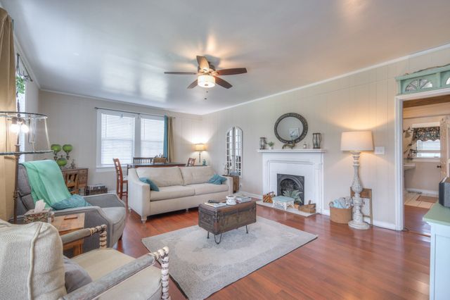 2876 Duplex Rd, Spring Hill, TN 37174