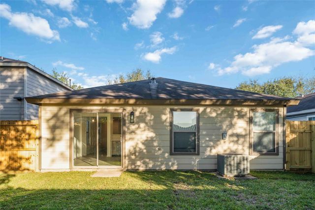 13222 Skyview Landing Drive, Houston, TX 77047