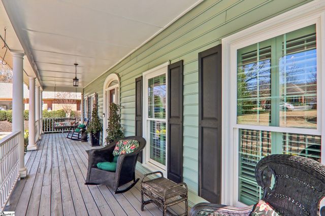 411 Inverness Way, Easley, SC 29642