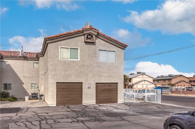 1721 North Lamont Street, Las Vegas, NV 89115