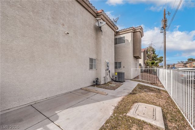 1721 North Lamont Street, Las Vegas, NV 89115
