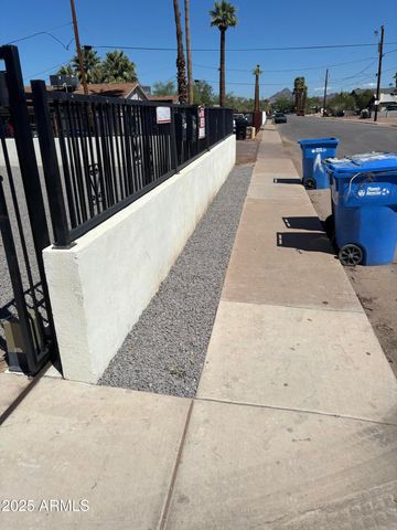 2024 N 26TH Place, Phoenix, AZ 85008