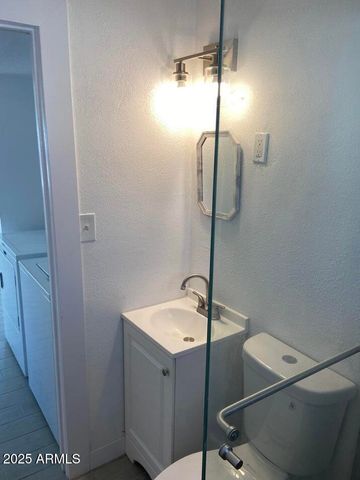 2024 N 26TH Place, Phoenix, AZ 85008