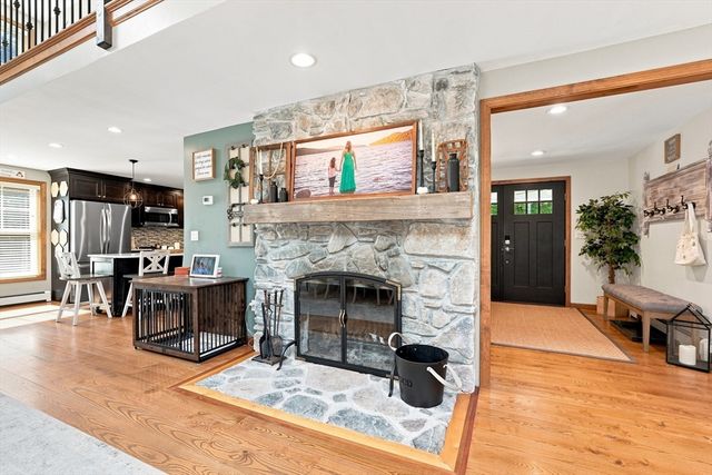 51 Barton Ave, Belchertown, MA 01007